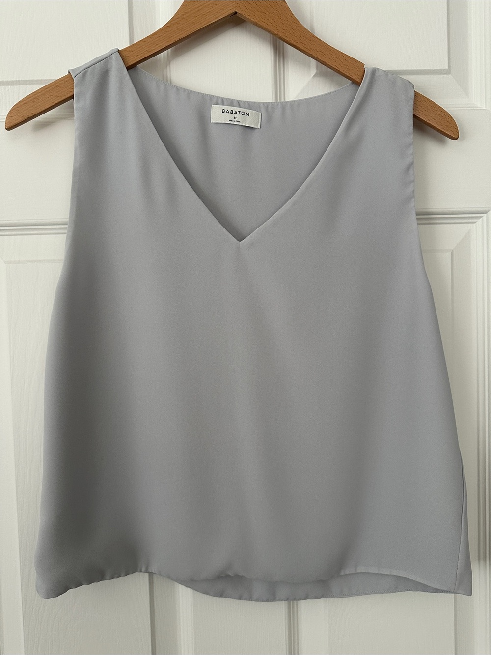 Babaton Light Blue/Gray V-Neck Sleeveless Blouse